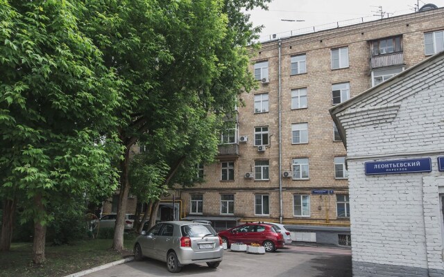 GM Apartment 2 Leont'yevskiy Pereulok 6