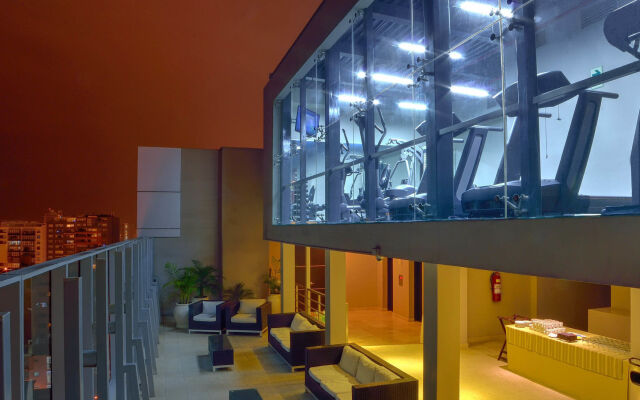 Sol de Oro Hotel & Suites