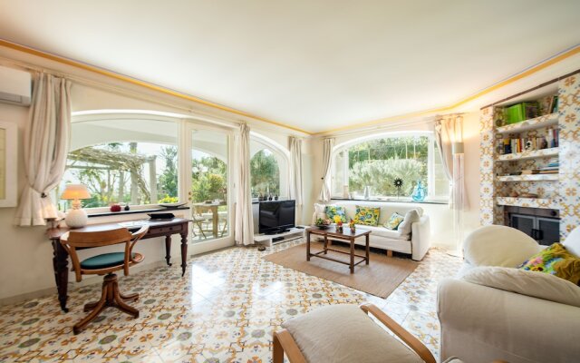 Exclusive Garden Villa