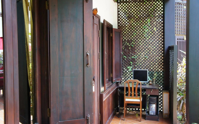 Phousi Guesthouse