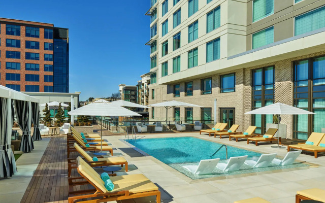 The Hotel at Avalon, Autograph Collection