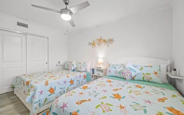 Coquina Beach 2c 2 Bedroom Condo
