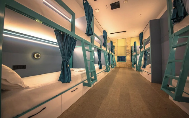 Vega 43 Hostel