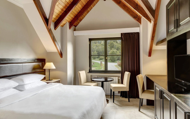 Arelauquen Lodge, A Tribute Portfolio Hotel