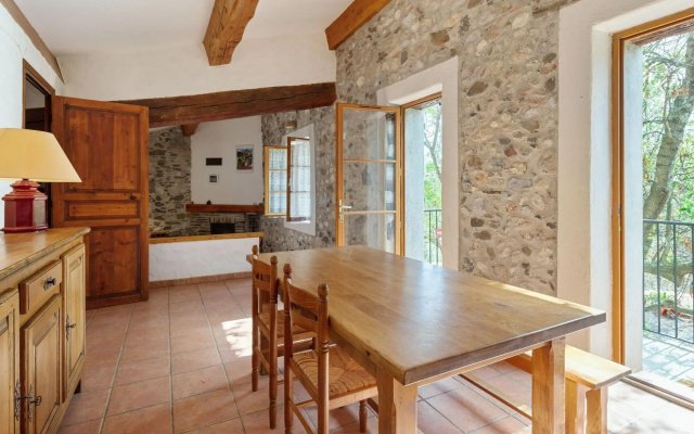 Welcoming Holiday Home in Tautavel with Balcony
