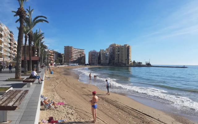 Moderno Apartment On Playa Del Cura