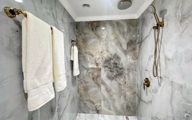 Old Yerevan Boutique Hotel (Олд Ереван Бутик)