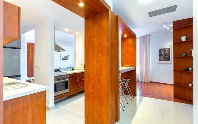 FriendHouse Apartments - Aparthotel