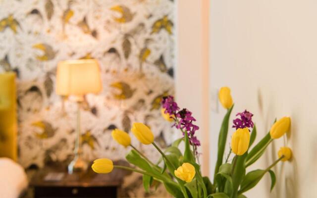 The Merryburn - Rooms and Courtyard Studios