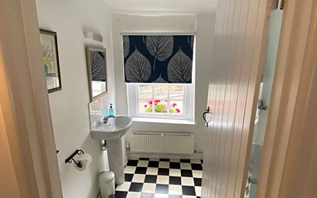 Fleur De Lys Bed & Breakfast