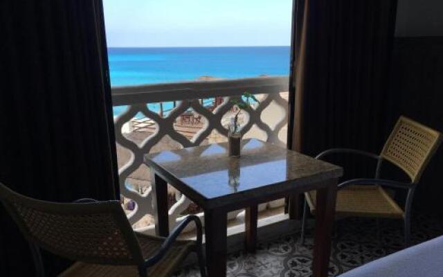 Best Beach Apartments - Cancun Plaza