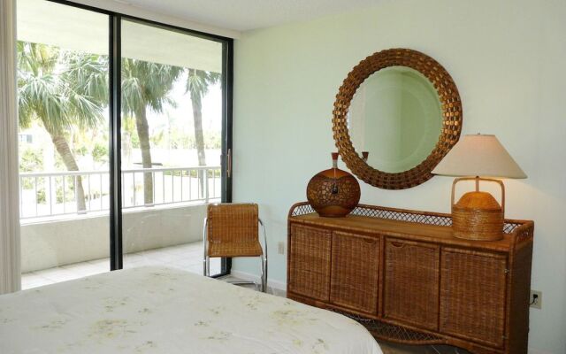 South Seas Tower 3-210