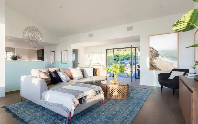 Bluewater by AvantStay | Lush 12 Sleeps Malibu Home w/ Panoramic Views