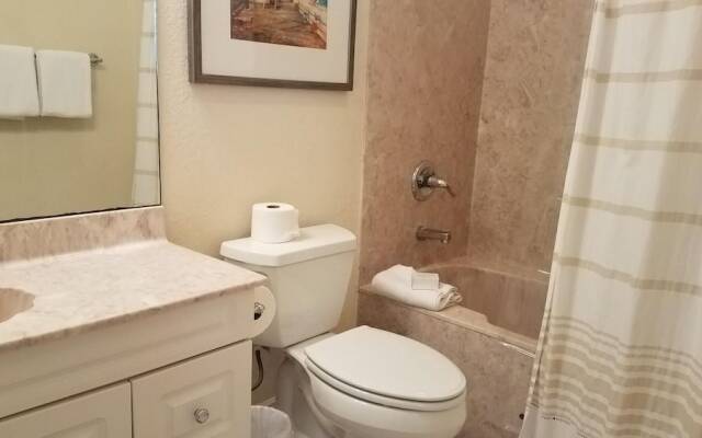 High Tide 7 Bedroom Apartment by BnD