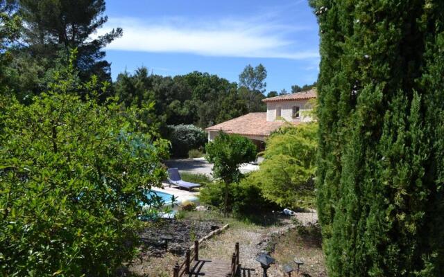 SUITE 30 m2 IDEALE POUR 2 PERSONNES