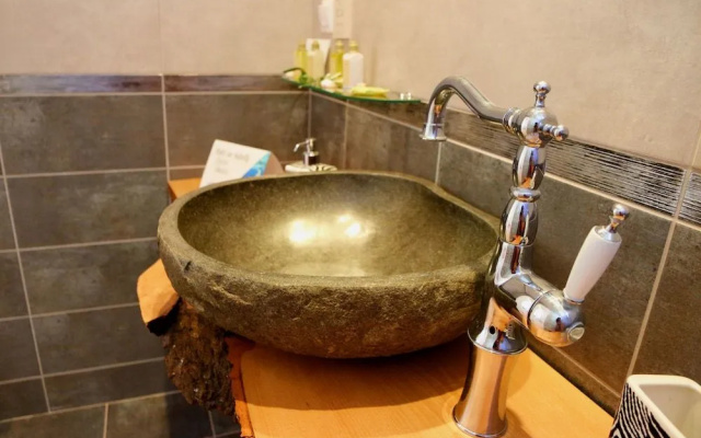 The Infinity 180 Luxury Suites - Adults Only