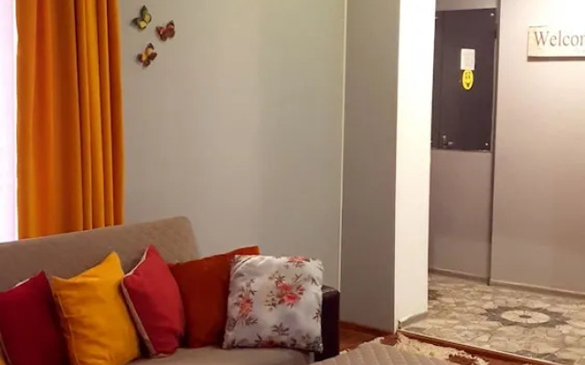 Rose Apartment in Tbilisi