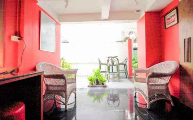 Top Inn by OYO Rooms