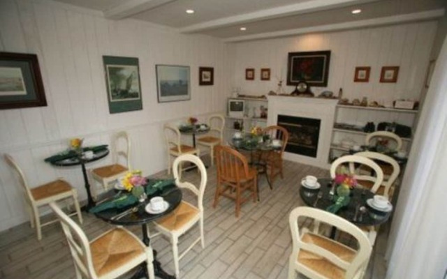 North Coast Country Inn