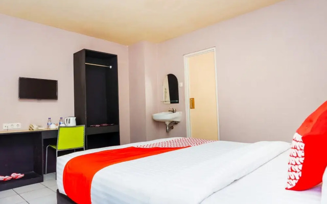 OYO 382 Pagaruyung Hotel Batusangkar