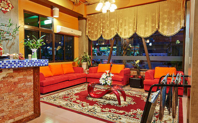 Castle B & B