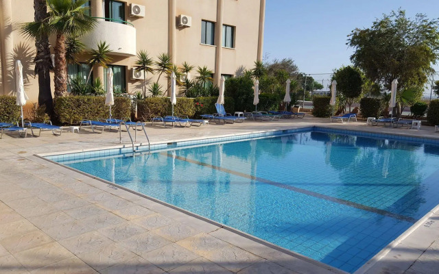 Mandalena Hotel Apartments