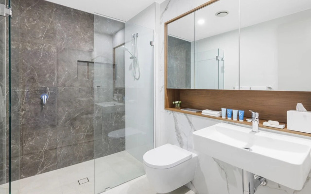 Meriton Suites George Street, Parramatta