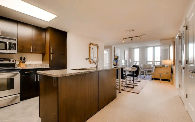 Bluebird Suites in Pentagon City