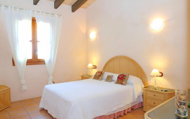 Villa Son Rossinyol, Sineu 128