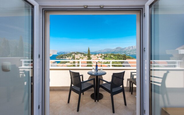 Apartments Rilovic, City and Sea view apartments