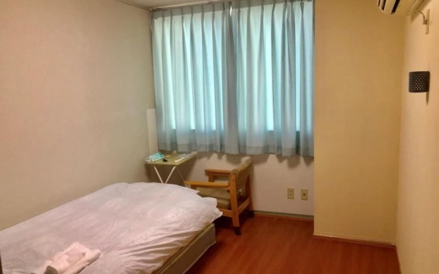 Hdk Hotel – Guest Rooms – Tsu