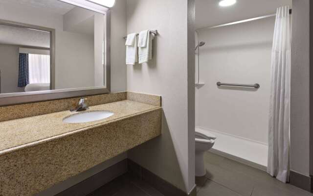 Days Inn by Wyndham Douglasville-Atlanta-Fairburn Road