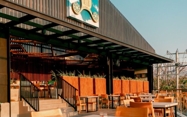 Royal Singosari Trawangan