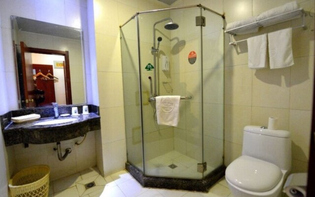 GreenTree Inn Shandong Weihai Gangkou Express Hotel