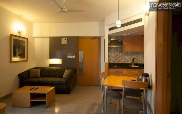 Tristar Service Apartments