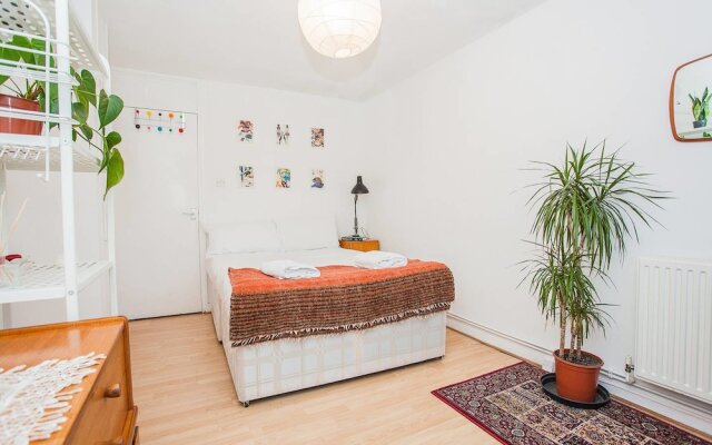 Bright 2 Bedroom Apartment In Haggerston