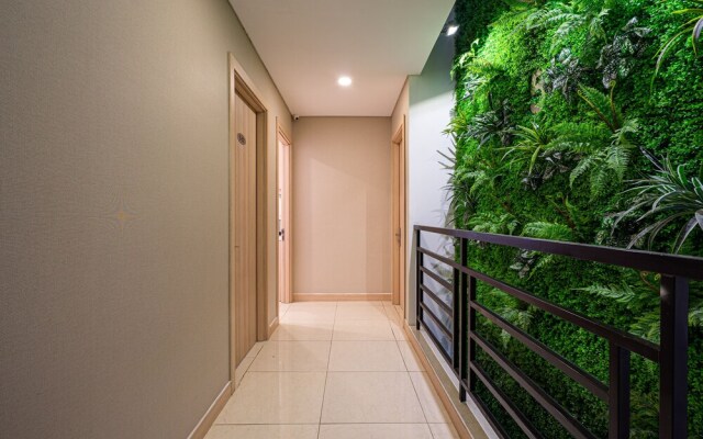 Luxy Park Hotel & Apartments Notre Dame