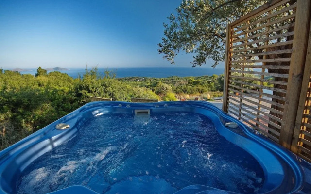 The Infinity 180 Luxury Suites - Adults Only