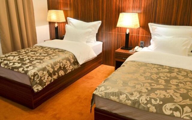 Hotel Jet Set
