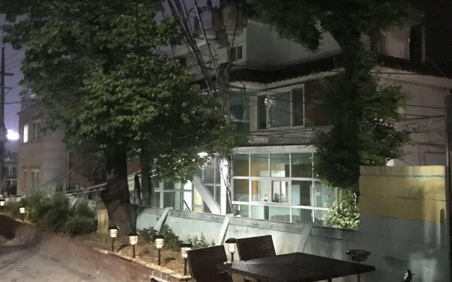 Vestin Villa Myeong-dong Guest House