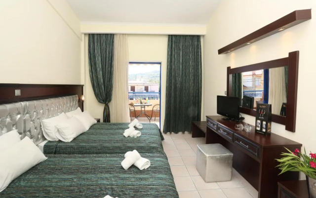 Philoxenia Hotel-Villas