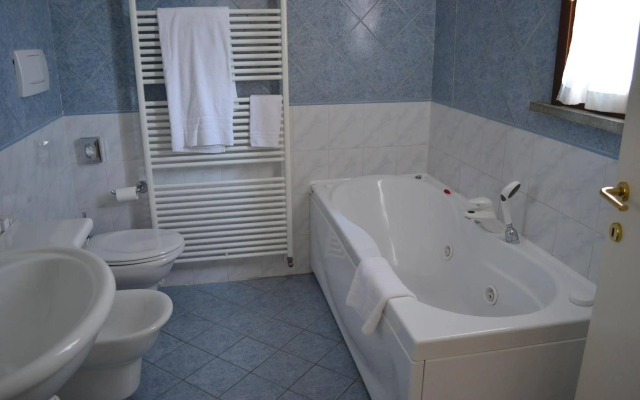 Hotel Tricolore