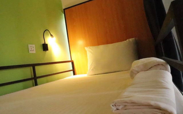 Miracle City Inn Hostel