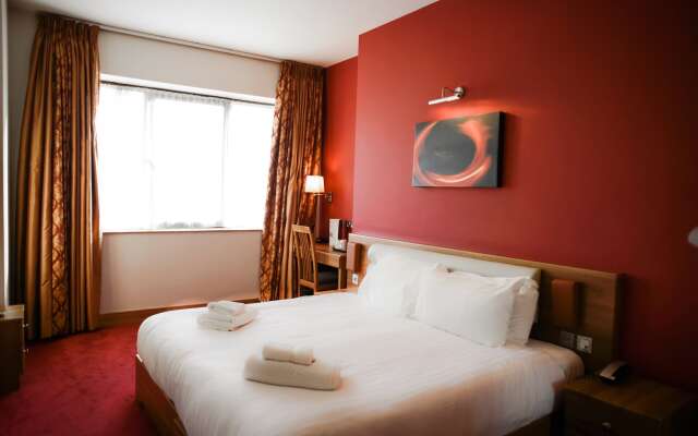 The Airlink Hotel London Heathrow