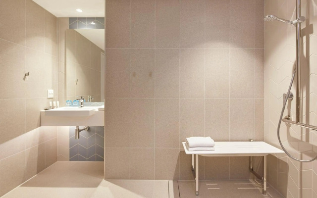 Holiday Inn Express Sydney Airport by IHG