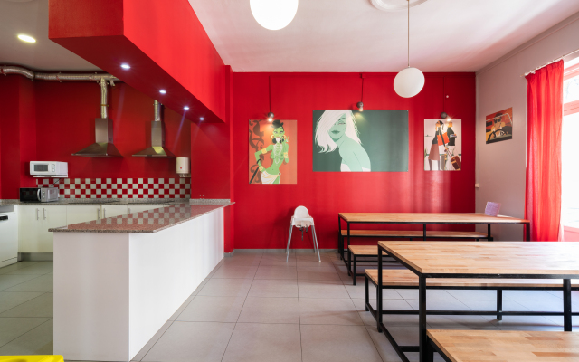 Red Nest Hostel