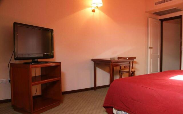 Hotel Reviens