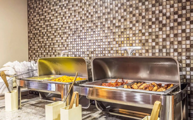 Clarion Inn Cranberry Township