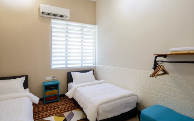 3-Bedrooms Gurney Terrace 9 - iB12