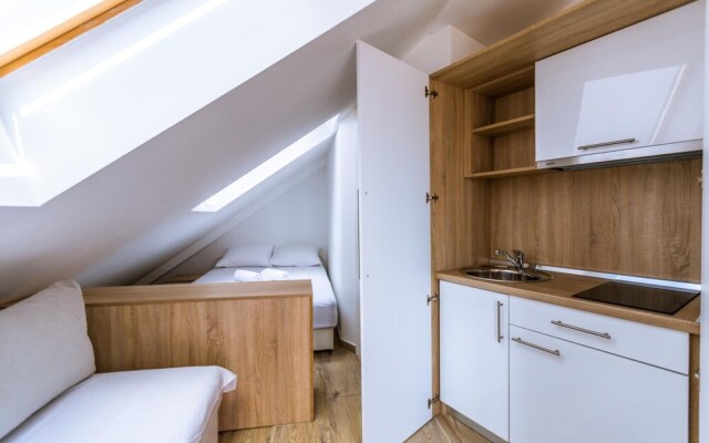 Hostel Zrce - Adults Only